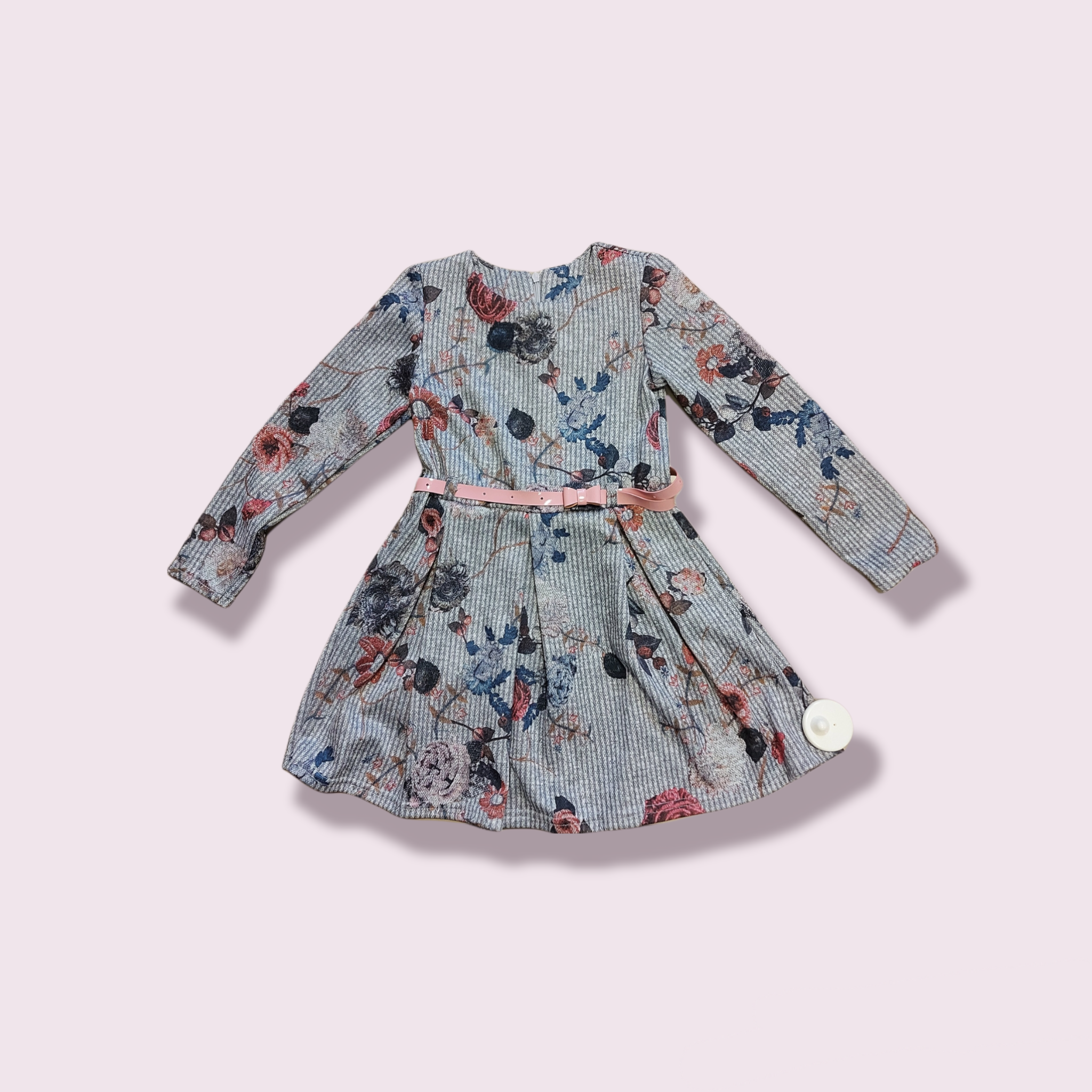 Sivé šaty kvety 128