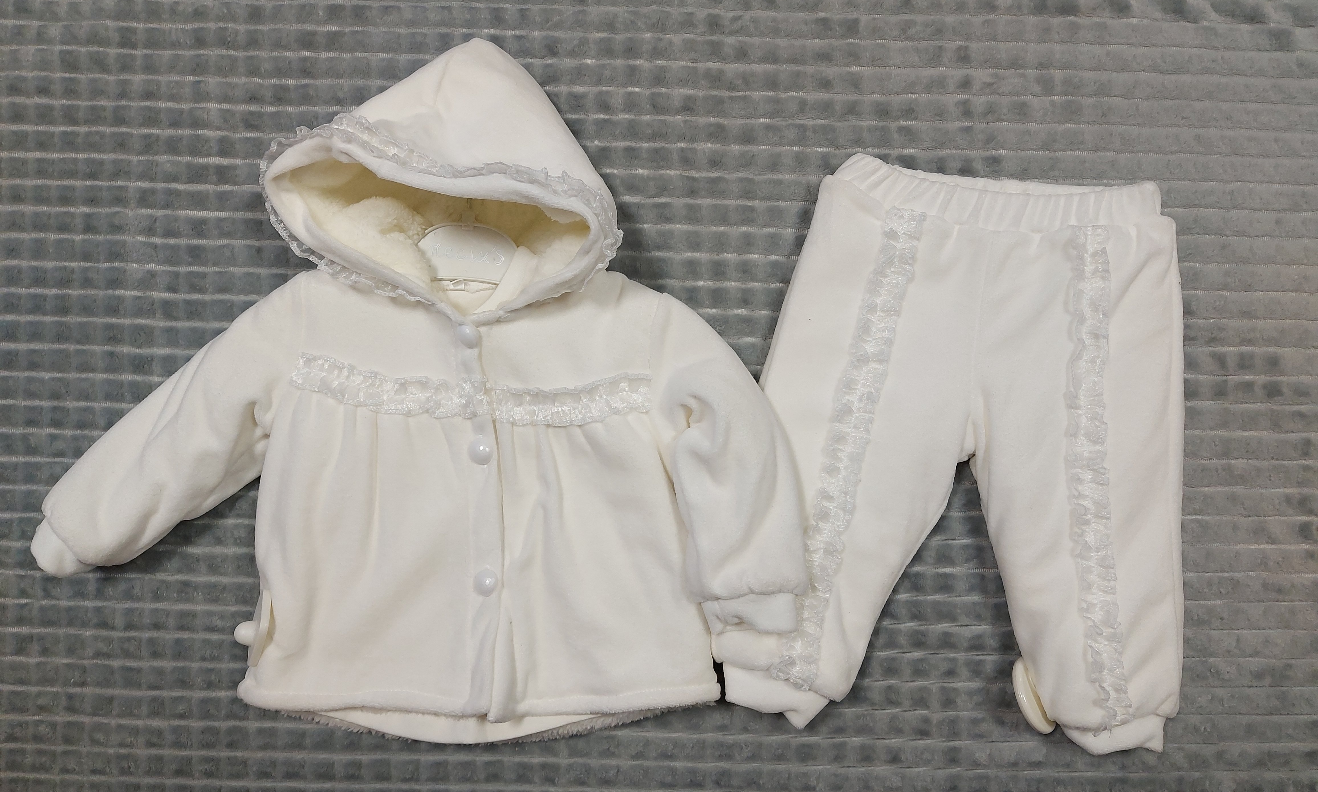 Zimný krémový komplet + tričko veľ. 68