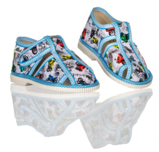 Detské papučky Manik uzavreté 2S - Motorky veľ. 23, 27, 31