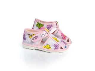 Detské papučky Manik uzavreté 2S - Kvety/2 veľ.  23, 30, 34