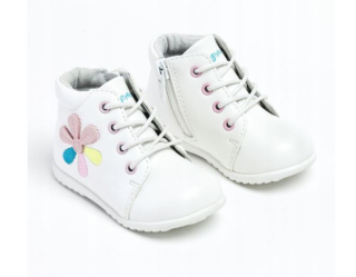 Prechodná obuv KOŽA ľahká mäkká ZIPS Wojtyłko biele veľ. 22