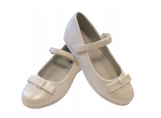 Dievčenské spoločenské baleríny WOJTYŁKO ecru lesk veľ. 31-37